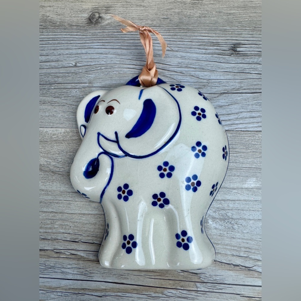 Vintage Boleslawiec Hand Made Polish
Pottery Wall Hanging Elephant Blue White